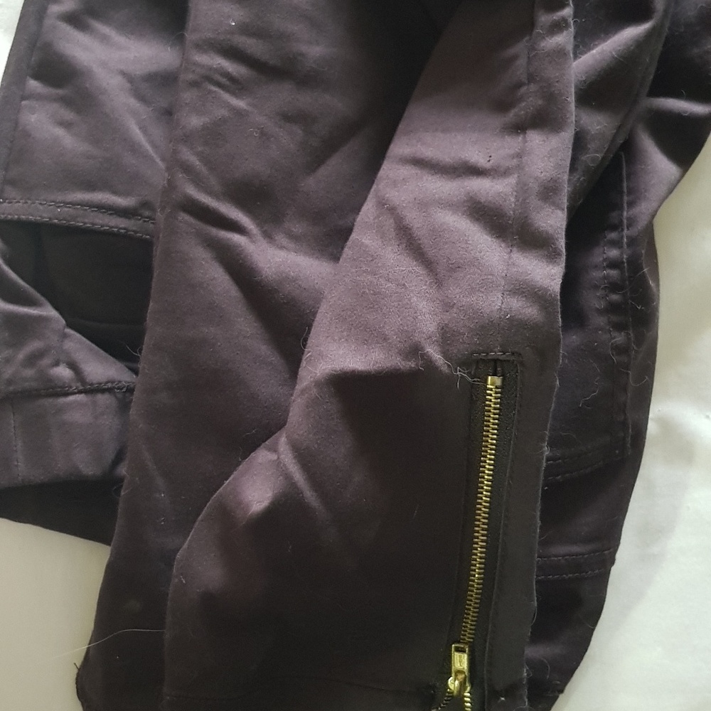 Trousers - Picture 2 of 3